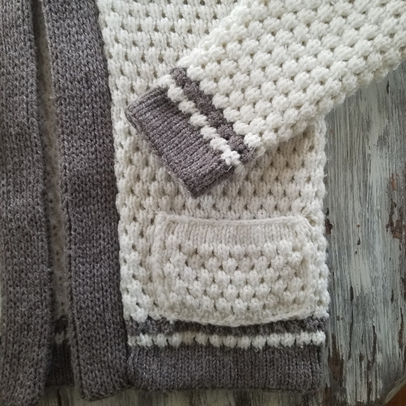 Handmade Chunky Crochet Neutral Cardigan Women's Medium - Picture 3 of 7